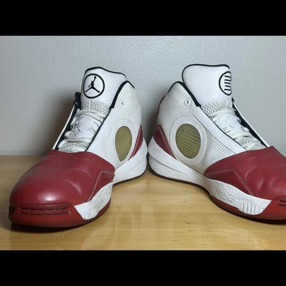 Size 9 - Nike Air Jordan Welcome Home Dwayne Wade Red 387358-101 - Picture 4 of 11